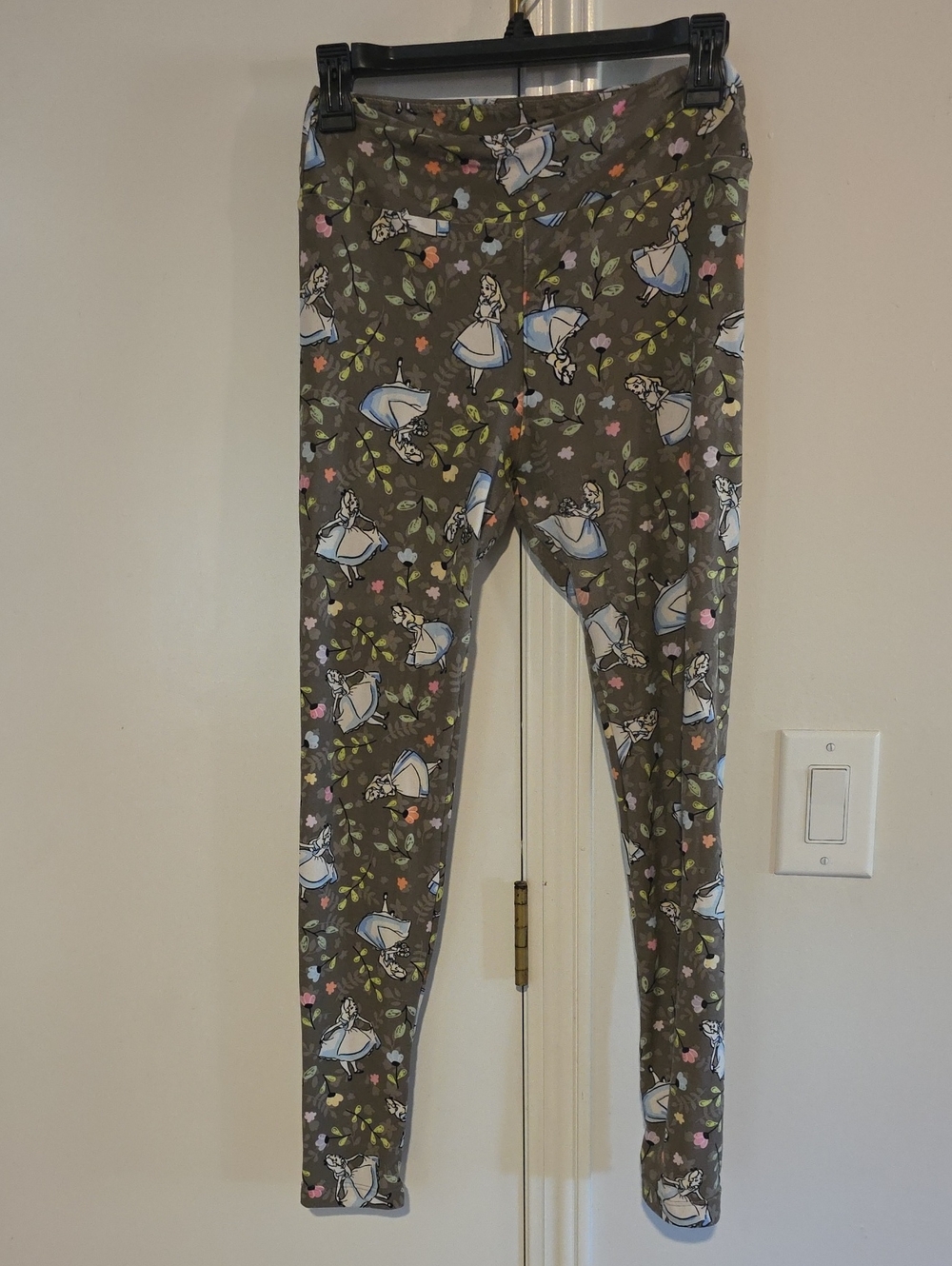 LuLaRoe Gray Alice Print Kids Leggings with Pink and Blue Accents
